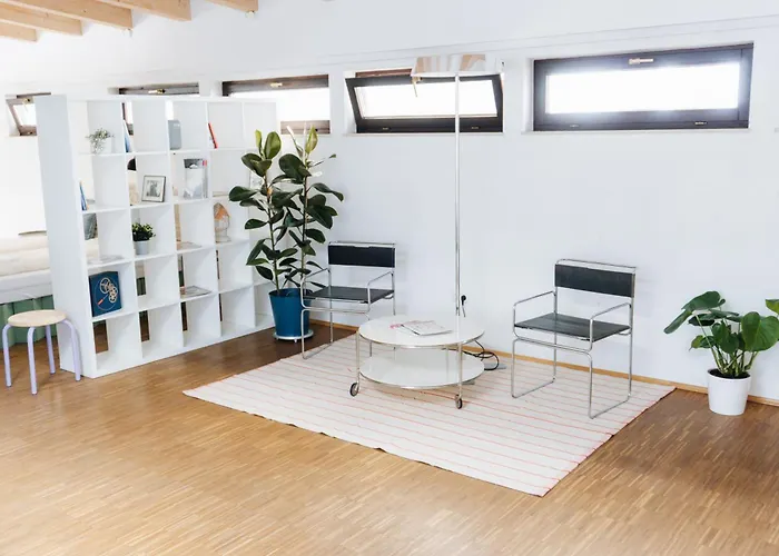 Raum Life - Quartier 10 - Gemeinsam Zentral Wohnen Auf 300qm - Parkplaetze Řezno